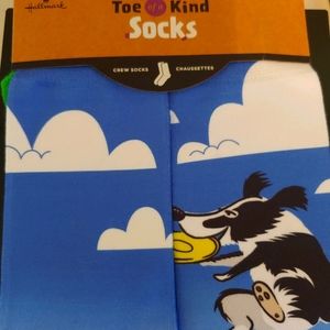 Hallmark 'Toe of a Kind' Crew Socks